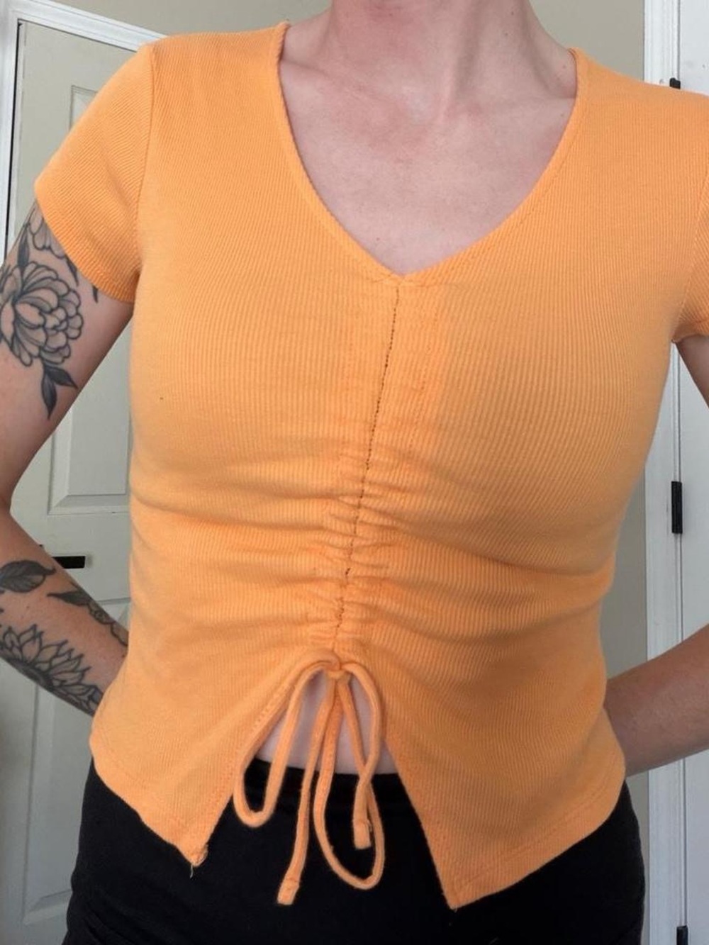 Orange Ribbed Crop Top - Picture 5 of 7